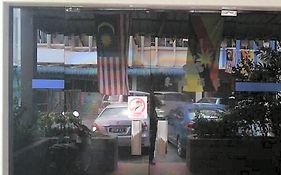 Laila Inn